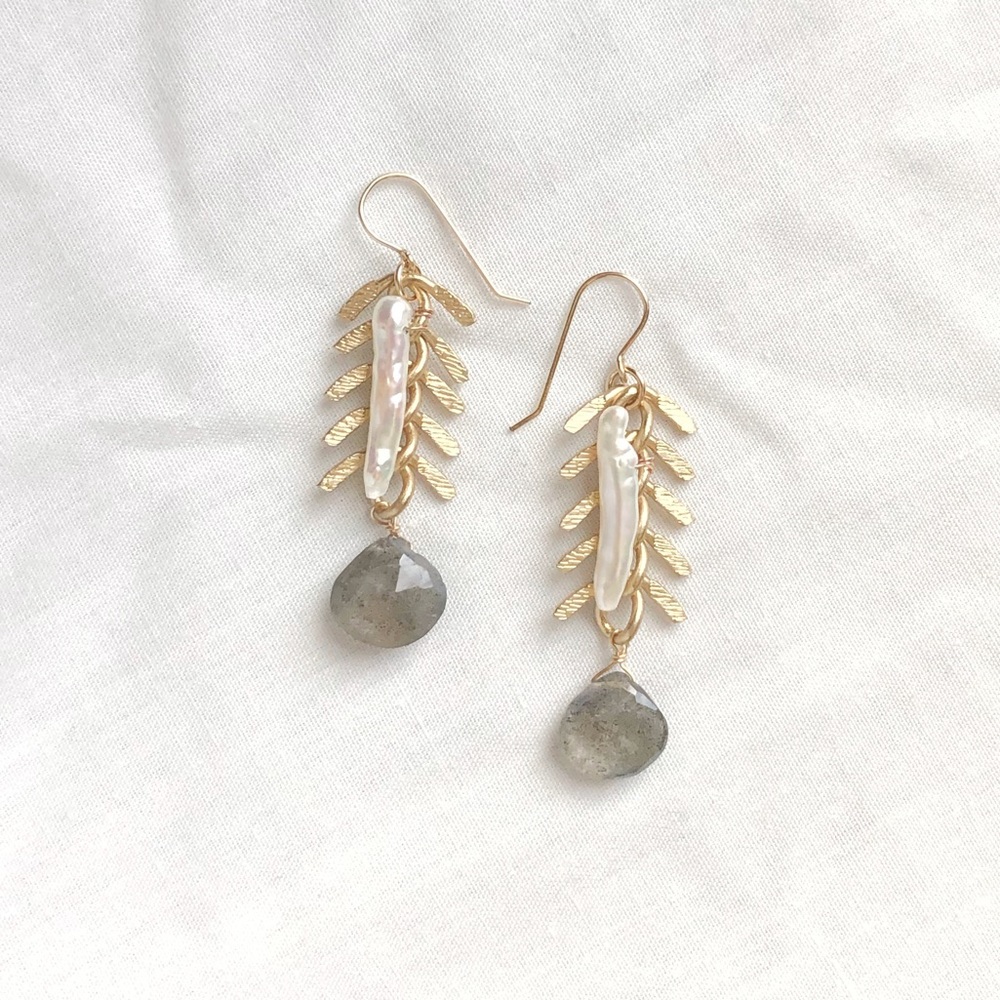 labradorite pearl earrings
